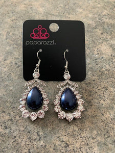 Paparazzi Exclusive Award Winning Shimmer Blue Earrings