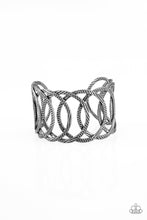 Load image into Gallery viewer, Paparazzi The Main Contender and  Circa de Contender Black Complete Look