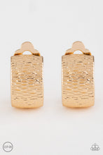 Load image into Gallery viewer, Cirque Du Couture Gold Earrings