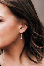 Load image into Gallery viewer, Paparazzi Fiercely 5th Avenue Trend Blend May 2018