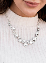 Load image into Gallery viewer, Fiercely 5th Avenue Trend Blend July 2020