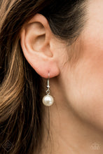 Load image into Gallery viewer, Paparazzi Fiercely 5th Avenue Trend Blend April 2020