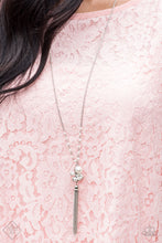 Load image into Gallery viewer, Paparazzi Fiercely 5th Avenue Trend Blend April 2018