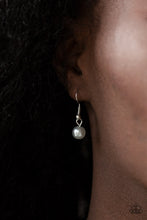 Load image into Gallery viewer, Paparazzi Forever In My Heart Silver Necklace Set