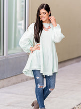 Load image into Gallery viewer, The Glimpses of Malibu Collection was created with inspiration from the styles of Malibu, CA. Styles in this Trend Blend will feature fun, livable fashion with an upscale flavor. The colors are usually a bit tamer compared to the bolder hues found in other collections, and the attitude tends to have a laid back vibe.  Includes one of each