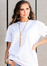 Load image into Gallery viewer, The Magnificent Mile in Chicago is where we pulled our inspiration for the Magnificent Musings collection. With a range of shopping venues, the Magnificent Mile is a hub for classic trends with urban elements and the Magnificent Musings collection follows suit.