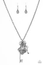 Load image into Gallery viewer, Paparazzi Secrets Of The Heart White Necklace Set