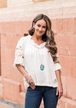 Load image into Gallery viewer, Earthy, desert-inspired designs are what the Simply Santa Fe collection is all about. Natural stones, indigenous patterns, and vibrant colors of the Southwest are sprinkled throughout this trendy collection.