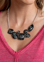 Load image into Gallery viewer, Trendsetters are sure to gravitate towards the accessories found in the Sunset Sightings collection. Featuring more drastic designs, bold colors, and funky combinations found outside the box, the pieces of the Sunset Sightings Trend Blends could easily be found on young Hollywood icons or in the pages of People magazine.