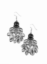 Load image into Gallery viewer, A Bit On The Wildside Black Earrings