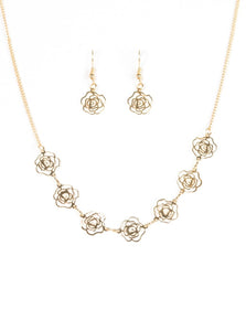 A Rare Rose Gold Necklace Set