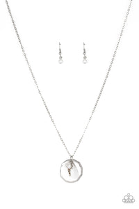 Coastal Couture Silver Shell Necklace Set