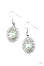 Load image into Gallery viewer, Paparazzi Good LUXE To You! Green Earrings