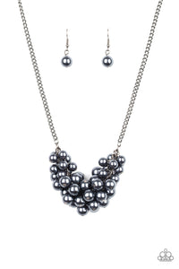 Paparazzi Grandiose Glimmer Black Necklace Set