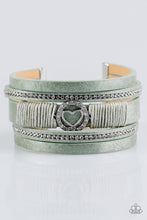 Load image into Gallery viewer, Paparazzi It Takes Heart Green Bracelet