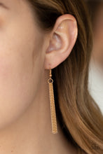 Load image into Gallery viewer, Paparazzi Show and SHELL Gold Necklace Set
