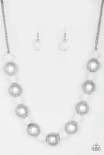 Load image into Gallery viewer, Top Pop White Necklace Set