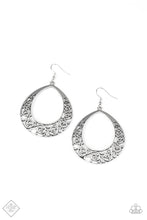 Load image into Gallery viewer, Paparazzi Vineyard Venture Silver Earrings