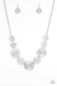 Paparazzi Your Own Free WHEEL Silver Necklace Set